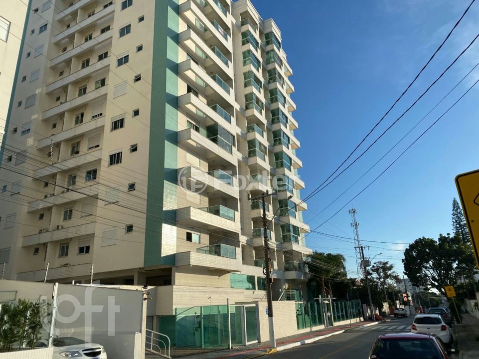 eb575276