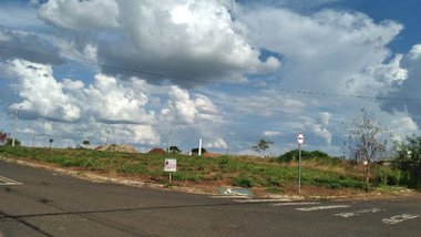 land_lot em Alameda José Carlos de Oliveira Medeiros, Jardim Ouro Branco - Valentim Gentil - SP
