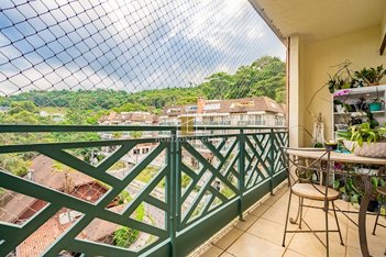 apartment em Estrada União e Indústria, Itaipava - Petrópolis - RJ