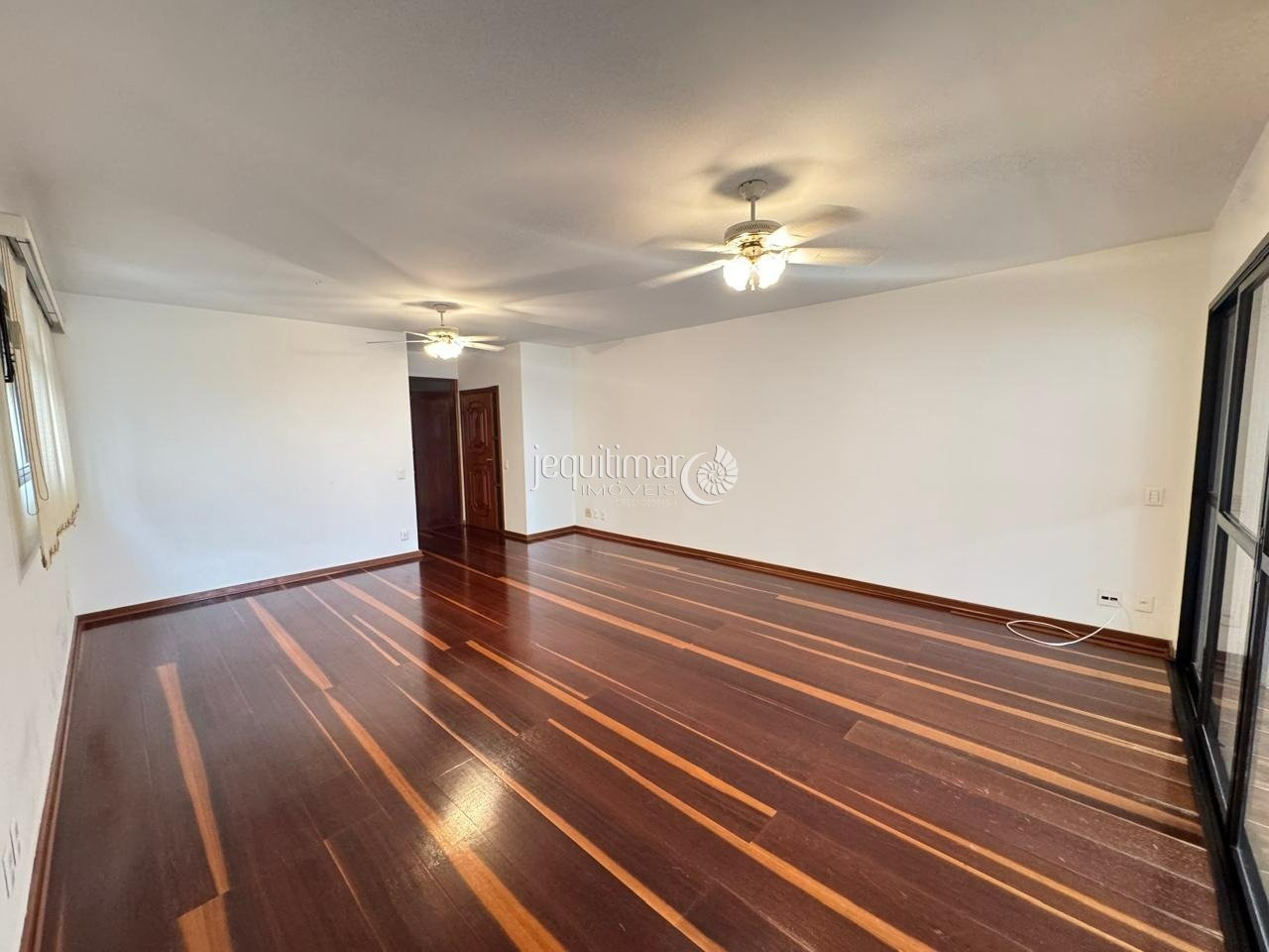 WhatsApp Image 2025-11-08 at 15.12