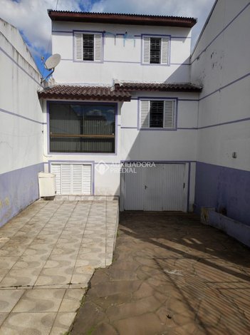 house em Avenida Dez de Maio, Passo das Pedras - Porto Alegre - RS