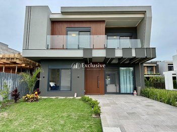 house em Rua Rio Divisa, Centro - Xangri-Lá - RS