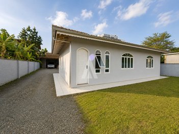 house em Rua Piratuba, Bom Retiro - Joinville - SC