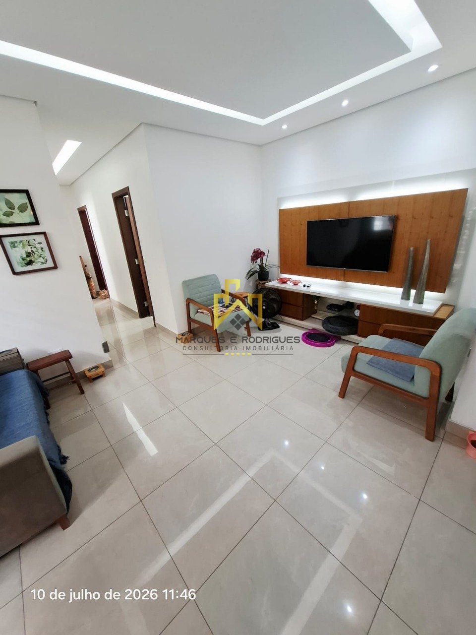 Casa com 3 quartos — Santa Mônica, Belo Horizonte