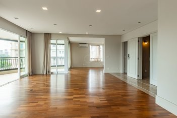 apartment em Rua Inhambú, Vila Uberabinha - São Paulo - SP