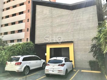 commercial_property em Avenida Chibarás, Moema - São Paulo - SP