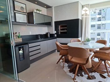 apartment em Rua 242, Meia Praia - Itapema - SC