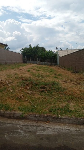 land_lot em Rua Augusto Mazzoni, Residencial Lívia I - Botucatu - SP