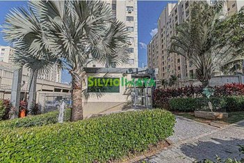 apartment em Rua Nardina Rodrigues Johansen, Loteamento Madrid - Maringá - PR