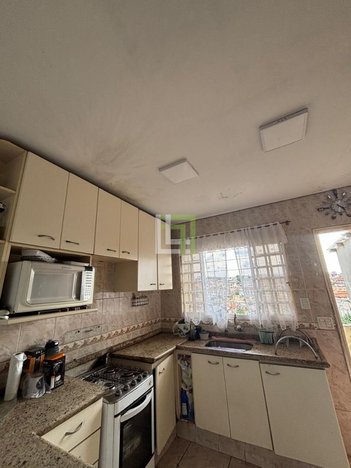 house em Rua Hermógenes Bisquolo, Jardim Pacaembu - Jundiaí - SP