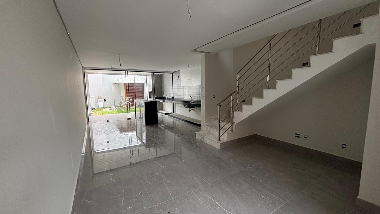 cb1190d7-31a3-41c0-b5c6-925af6cf0feb