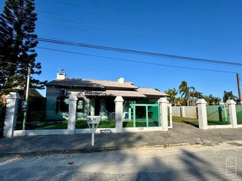 house em Rua Ipê, Atlântida - Xangri-Lá - RS