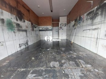 business em Rua Antônio Eustáquio Piazza, Tirol (Barreiro) - Belo Horizonte - MG