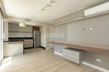 apartment em Rua Brigadeiro Franco, Mercês - Curitiba - PR
