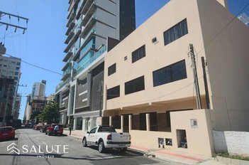 commercial_building em Rua 234, Meia Praia - Itapema - SC