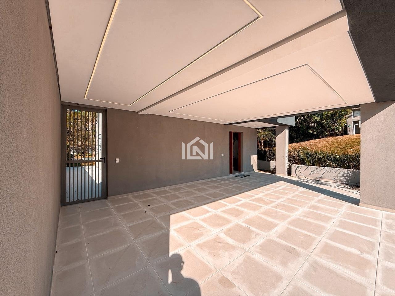 casa a venda no condominio reserva santa maria - garagem