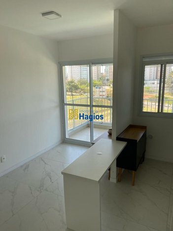 apartment em Rua Bonnard, Alphaville Empresarial - Barueri - SP