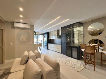 apartment em Tertuliano Brito Xavier, Jurerê - Florianópolis - SC