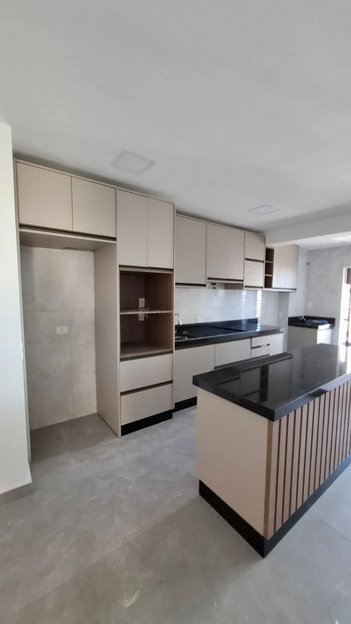 apartment em Rua Inhaúma, Zona 07 - Maringá - PR