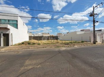 land_lot em Rua Renato de Oliveira Grama, Jardim Inconfidência - Uberlândia - MG