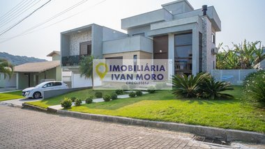 house em Rua Leonel Pereira, Cachoeira do Bom Jesus - Florianópolis - SC