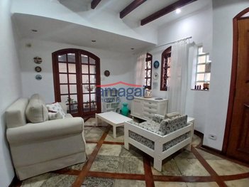 house em Avenida Tereza Anselmo Massari, Parque Brasil - Jacareí - SP