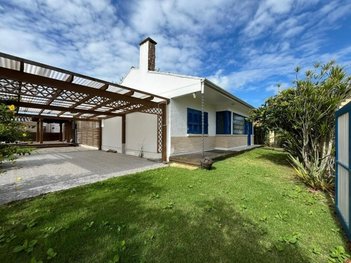 house em Rua Dálias, Rainha do Mar - Xangri-Lá - RS