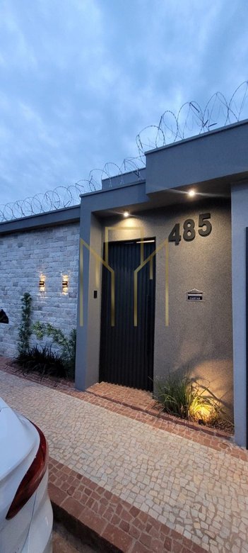 house em Rua Urano, Jardim Brasília - Uberlândia - MG