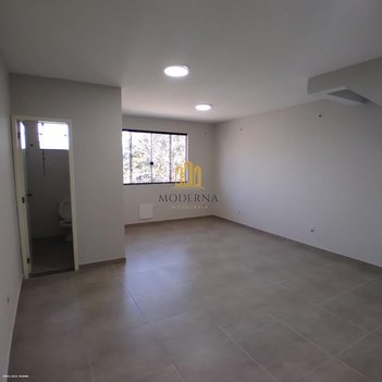office em Rua Sergipe, Santa Cruz da Serra - Duque de Caxias - RJ