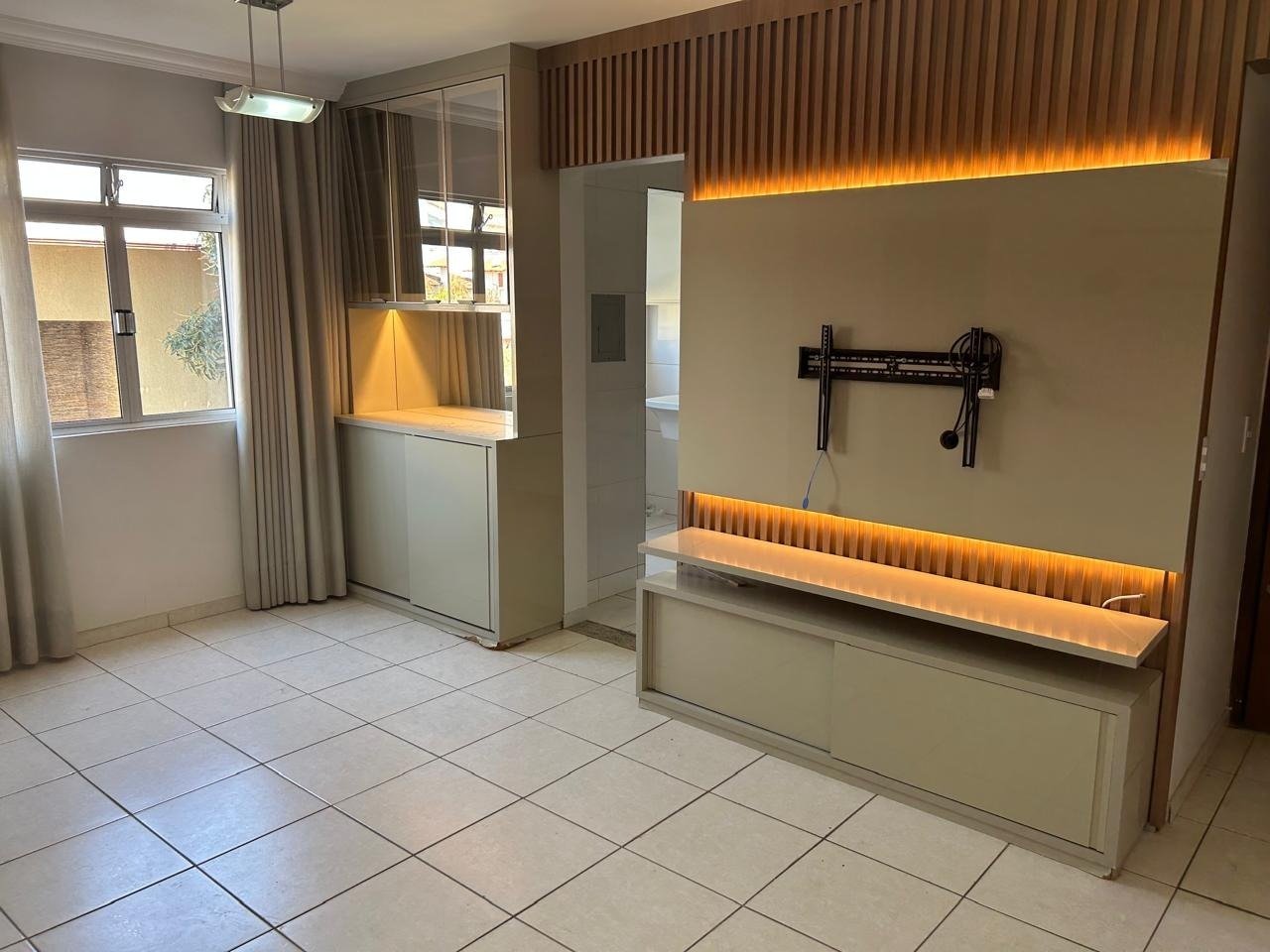 Apartamento com 2 quartos — Castelo, Belo Horizonte