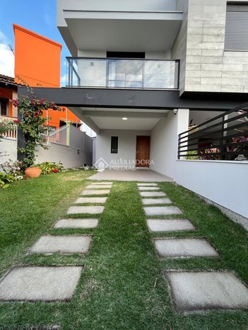 house em Avenida Tucumã, Campeche - Florianópolis - SC
