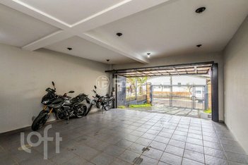 house em Rua Nilton Salgado Pereira, Jardim Itu - Porto Alegre - RS