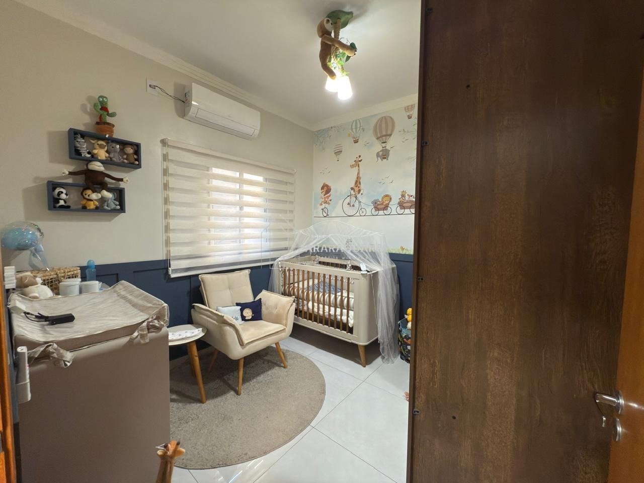 208deb45-b6e4-4135-b588-b279bc2fc3f7