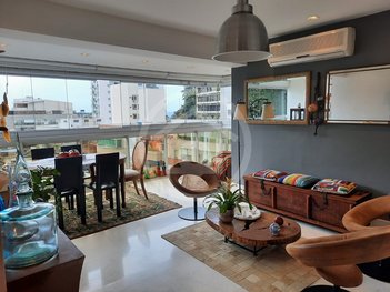 apartment em Rua Igarapava, Leblon - Rio de Janeiro - RJ