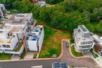 land_lot em Rua Luiz Tramontin, Campo Comprido - Curitiba - PR