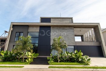 house em Rua das Baúnas, Jurerê Internacional - Florianópolis - SC