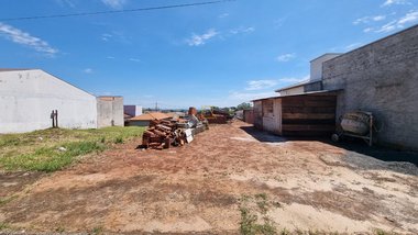 land_lot em Rua José Cassola Soles, Jardim Real Park - Botucatu - SP