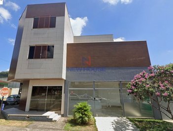office em Avenida Ciro Cotta Poggiali, Funcionários - Timóteo - MG