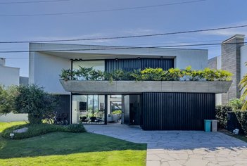 house em Rua Rio Jacuí, Centro - Xangri-Lá - RS