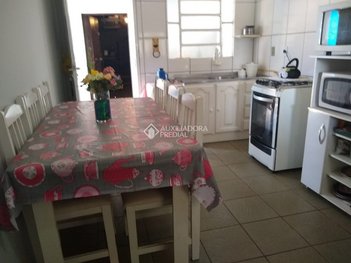 house em Rua Bastian, Piratini - Alvorada - RS
