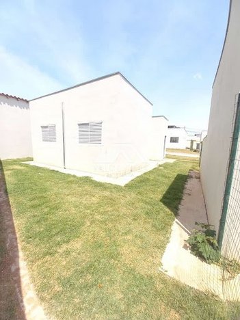 house em Rua Ernesto Alves Pereira, Parque das Grevíleas - Varginha - MG