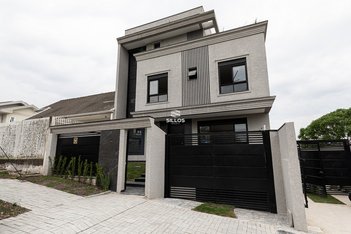 house em Rua Santa Brígida, Uberaba - Curitiba - PR