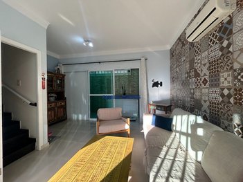 house em Rua Benedito Ernesto Guimarães, Marapé - Santos - SP