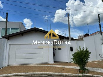 house em Rua Demétrio Issa, Pompéia - Piracicaba - SP