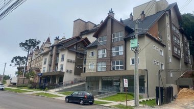apartment em Avenida Borges de Medeiros, Centro - Gramado - RS