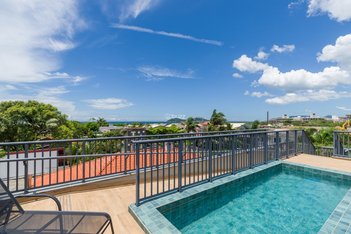 apartment em Servidão Cristóvão Luiz Martins, Campeche - Florianópolis - SC