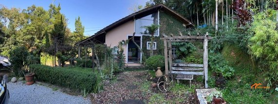 house em Avenida Coronel Antônio Lehmkuhl, Centro - Águas Mornas - SC