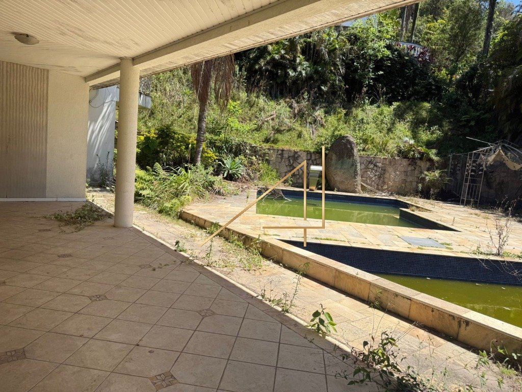 4eb541ce-0caf-4608-9f85-8102b67e6353