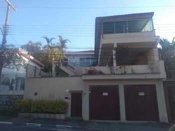 house em Rua Brasil, Região Central - Caieiras - SP