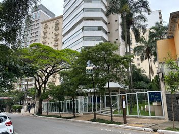 apartment em Rua Doutor Rafael de Barros, Paraíso - São Paulo - SP